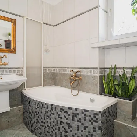 Totu Abrahama 72 Apartament Gdynia