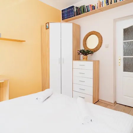 Apartment Totu Abrahama 72 *