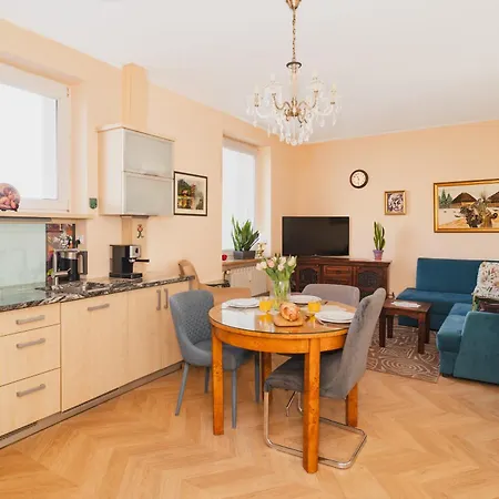 Totu Abrahama 72 Apartment *