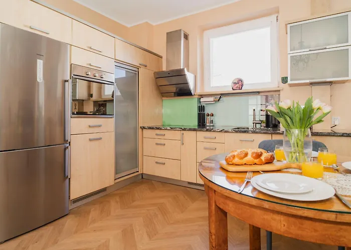 Totu Abrahama 72 * Gdynia